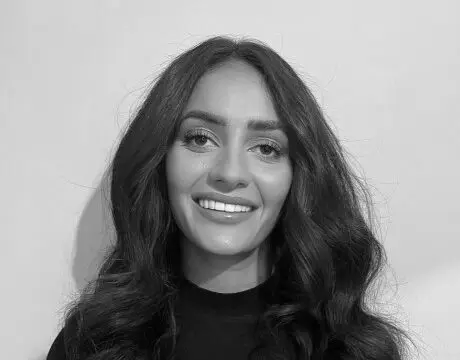 Hollie Kemp